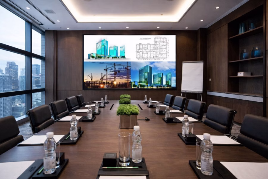 Large-format LED video wall in a corporate auditorium in Oman