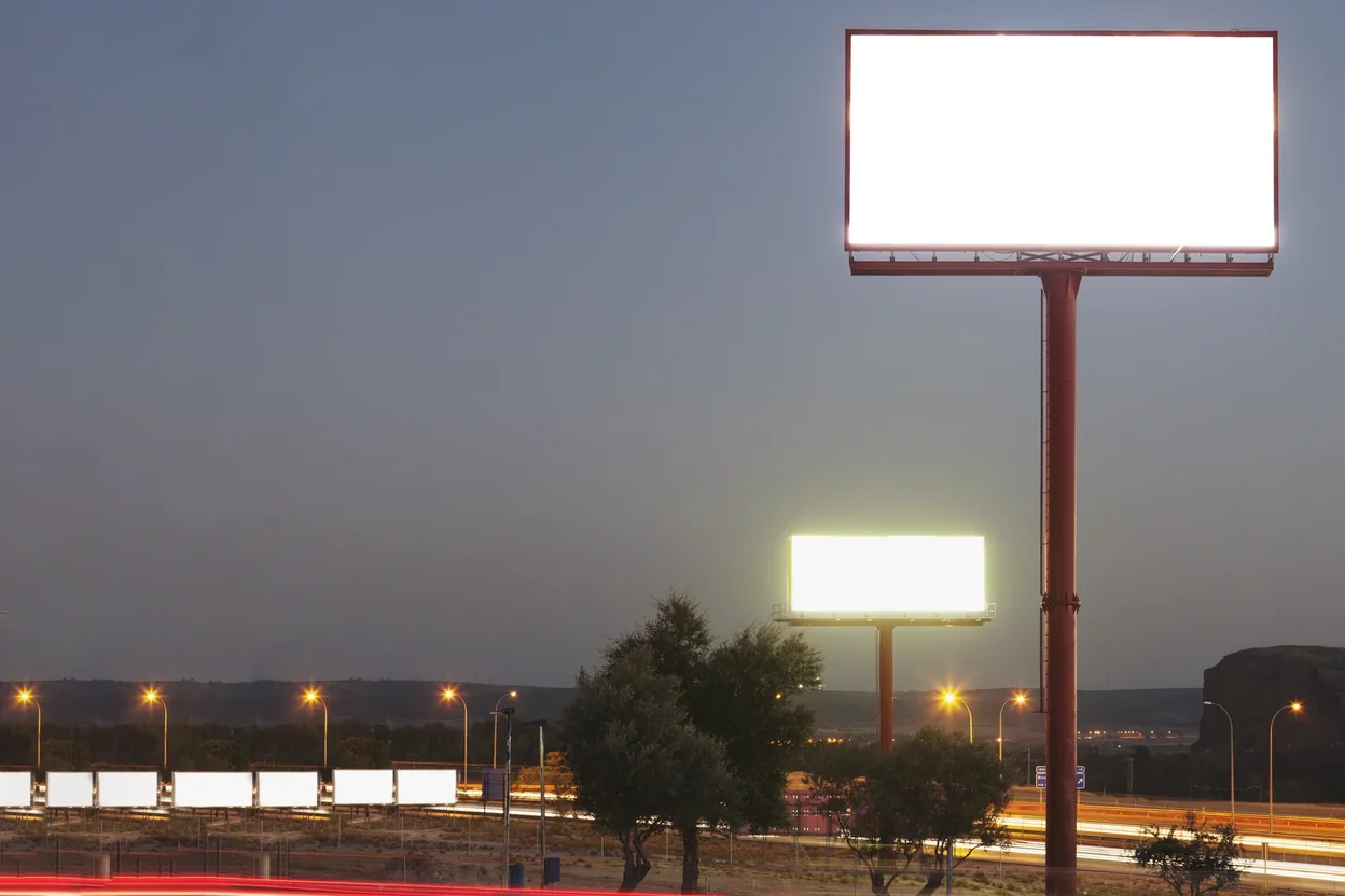 Second view of a unipole LED advertising screen along an Oman highway installed by Elite Infotech