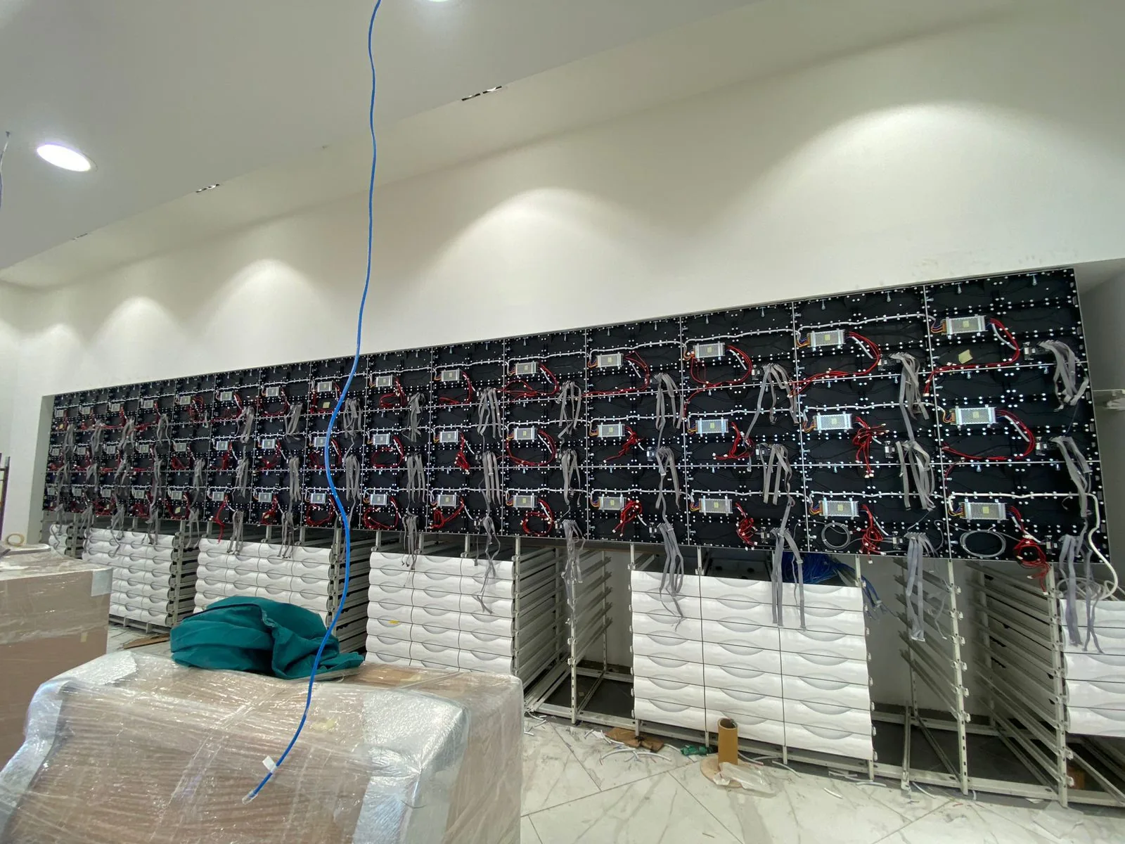 Large LED display installation Oman